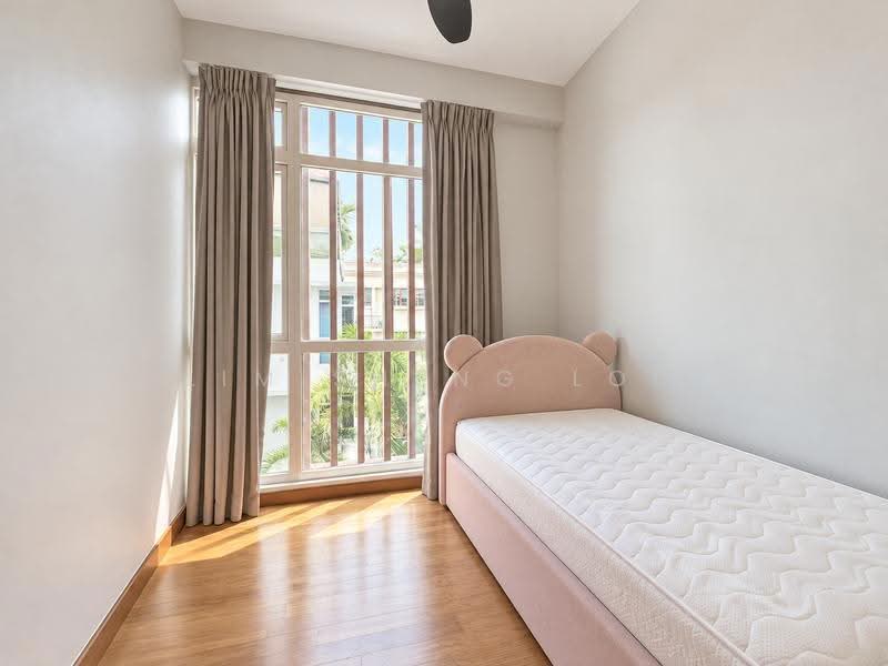 Palm Grove Regency, 12C Palm Grove Avenue, Hougang / Punggol / Sengkang, 5 Bedrooms, 2,863 sqft, Cluster House For Sale, by Lim Sheng Loo, 500290706 - Bedroom - PropertyGuru.com.sg