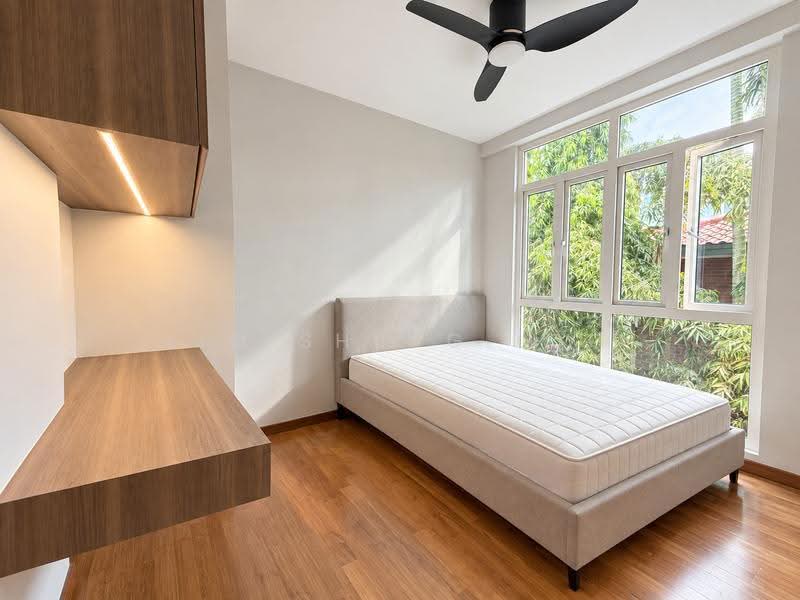Palm Grove Regency, 12C Palm Grove Avenue, Hougang / Punggol / Sengkang, 5 Bedrooms, 2,863 sqft, Cluster House For Sale, by Lim Sheng Loo, 500290706 - Bedroom - PropertyGuru.com.sg