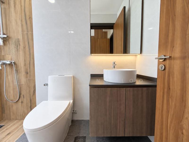 Palm Grove Regency, 12C Palm Grove Avenue, Hougang / Punggol / Sengkang, 5 Bedrooms, 2,863 sqft, Cluster House For Sale, by Lim Sheng Loo, 500290706 - Bathroom - PropertyGuru.com.sg