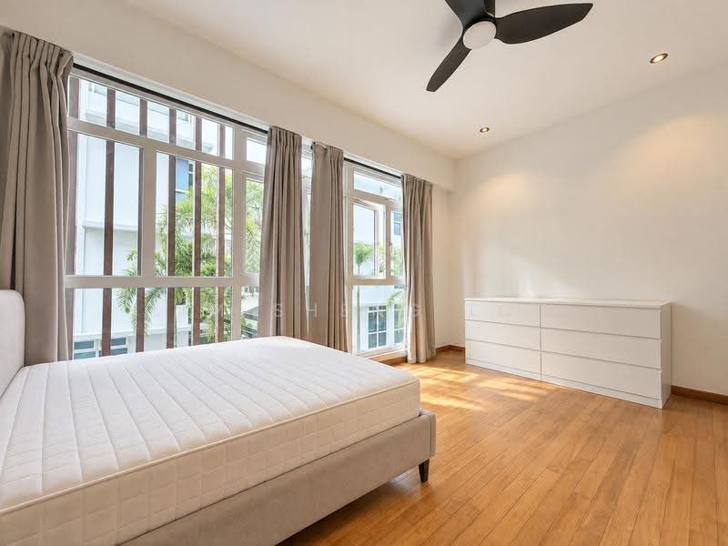Palm Grove Regency, 12C Palm Grove Avenue, Hougang / Punggol / Sengkang, 5 Bedrooms, 2,863 sqft, Cluster House For Sale, by Lim Sheng Loo, 500290706 - Bedroom - PropertyGuru.com.sg