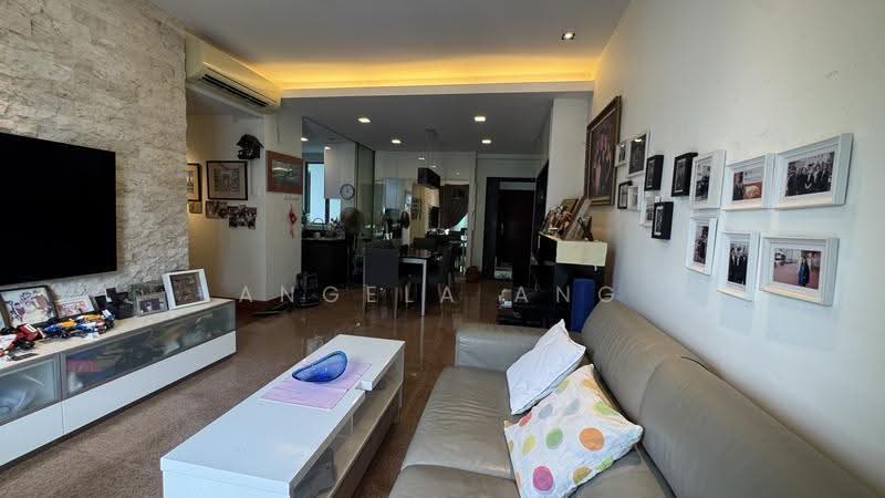Springdale Condo, 51 Hindhede Walk, Clementi Park / Upper Bukit Timah, 3 Bedrooms, 1,152 sqft, Condominium For Sale, by Angela Ang, 500290715 - Living Room - PropertyGuru.com.sg