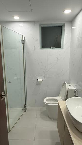 Guilin View, 26 Bukit Batok Street 52, Dairy Farm / Bukit Panjang / Choa Chu Kang, 3 Bedrooms, 1,281 sqft, Condominium For Sale, by Eugene Lim, 500290716 - Bathroom - PropertyGuru.com.sg