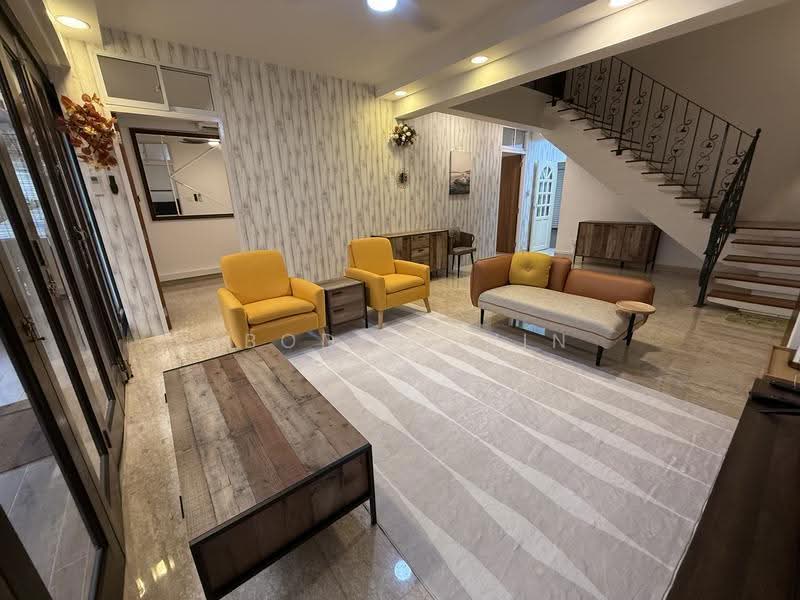 Rich East Garden, 304 Upper East Coast Road, Bedok / Upper East Coast, Room Rental, 120 sqft, Condominium For Rent, by Abode Living, 500290724 - Living Room - PropertyGuru.com.sg
