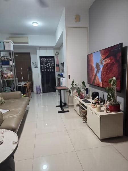 Miltonia Residences, 520 Miltonia Close, Sembawang / Yishun, 1 Bedroom, 517 sqft, Condominium For Sale, by WIN win, 500290734 - Living Room - PropertyGuru.com.sg