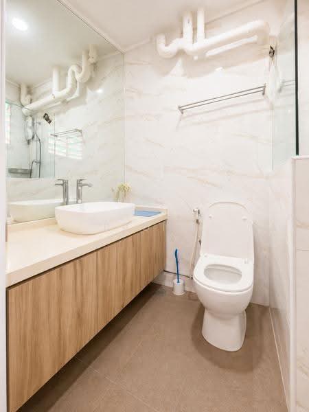 543 Woodlands Drive 16, 543 Woodlands Drive 16, Admiralty / Woodlands, 3 Bedrooms, 1,302 sqft, HDB Flat For Sale, by Baqi J, 500290744 - Main bedroom Bathroom - PropertyGuru.com.sg