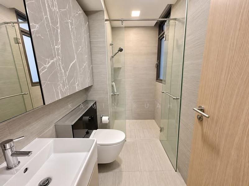 Parc Life, 31 Sembawang Crescent, Sembawang / Yishun, 3 Bedrooms, 1,066 sqft, Condominium For Sale, by Kavin Kuah, 500290746 - Bathroom - PropertyGuru.com.sg
