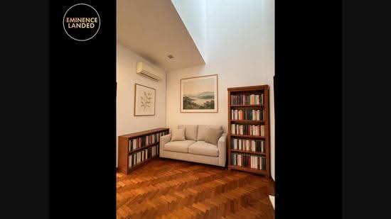 Renovated terrace Kovan Hougang Serangoon mrt, Kovan MRT D19, Hougang / Punggol / Sengkang, 5 Bedrooms, 2,460 sqft, Terraced House For Sale, by Avery Lee (芷芸), 500290757 - PropertyGuru.com.sg