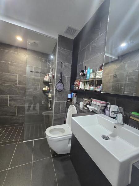 Affinity At Serangoon, Hougang / Punggol / Sengkang, 2 Bedrooms, 646 sqft, Condominium For Sale, by K L Goh, 500290762 - PropertyGuru.com.sg