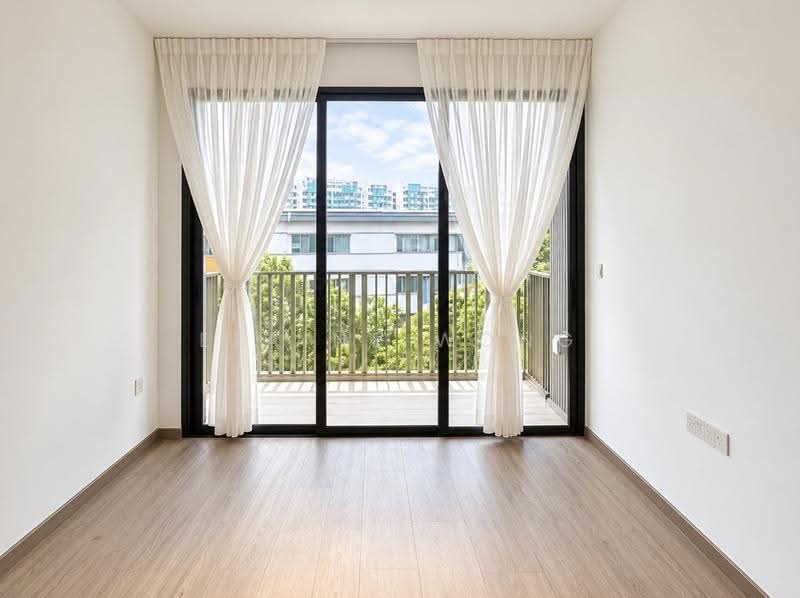 Norwood Grand, Admiralty / Woodlands, 5 Bedrooms, 1,313 sqft, Condominium For Sale, by Elaine Wong, 500290772 - Balcony - PropertyGuru.com.sg
