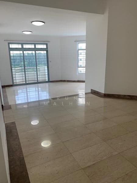 The Makena, 121 Meyer Road, East Coast / Marine Parade, 3 Bedrooms, 1,518 sqft, Condominium For Rent, by Aruna Malhan, 500290775 - Living Room - PropertyGuru.com.sg