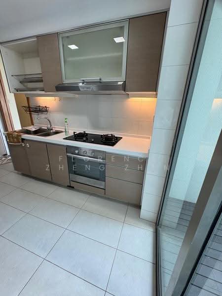 The Infiniti, 39G West Coast Park, Buona Vista / West Coast / Clementi New Town, 3 Bedrooms, 1,270 sqft, Condominium For Rent, by Florence Zheng Zhen, 500290784 - Kitchen - PropertyGuru.com.sg