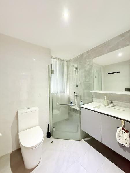The Brownstone, 152 Canberra Drive, Sembawang / Yishun, 4 Bedrooms, 936 sqft, Condominium For Sale, by James Yeo, 500290787 - Bathroom - PropertyGuru.com.sg