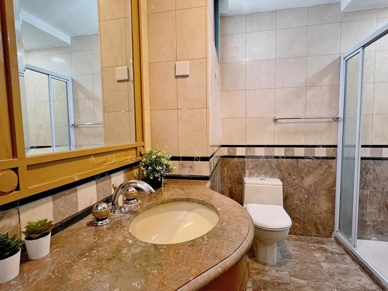 Glendale Park, 21 Hillview Avenue, Dairy Farm / Bukit Panjang / Choa Chu Kang, Room Rental, 150 sqft, Condominium For Rent, by Angeline Tan (陈慧恩), 500290806 - Bathroom - PropertyGuru.com.sg