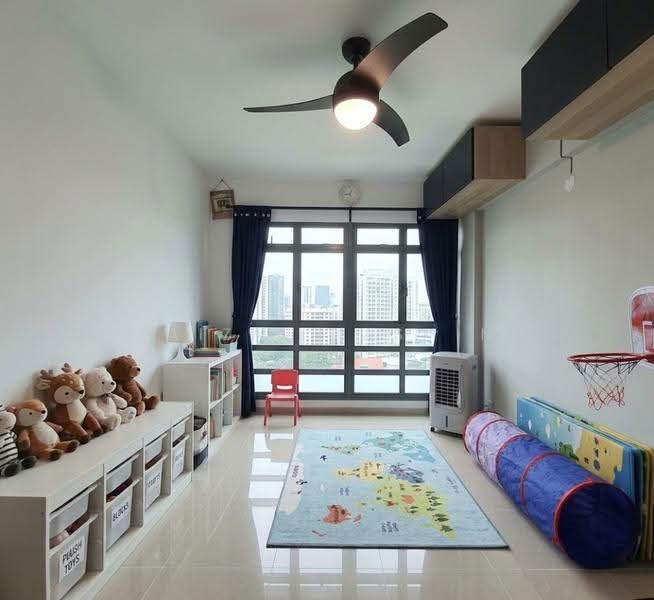 686B Woodlands Drive 73, 686B Woodlands Drive 73, Admiralty / Woodlands, 3 Bedrooms, 1,023 sqft, HDB Flat For Sale, by Faizal Kasmin, 500290810 - Living Room - PropertyGuru.com.sg