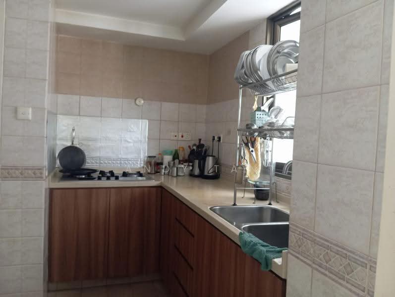 Parkview Apartments, 5 Bukit Batok Street 25, Dairy Farm / Bukit Panjang / Choa Chu Kang, 2 Bedrooms, 1,141 sqft, Apartment For Sale, by Andy Tan, 500290821 - Kitchen - PropertyGuru.com.sg