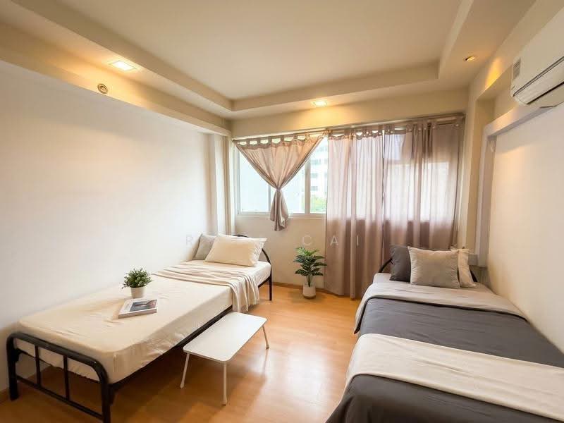 220 Lorong 8 Toa Payoh, 220 Lorong 8 Toa Payoh, Balestier / Toa Payoh, 3 Bedrooms, 882 sqft, HDB Flat For Rent, by Rell Cai, 500290826 - Bedroom - PropertyGuru.com.sg