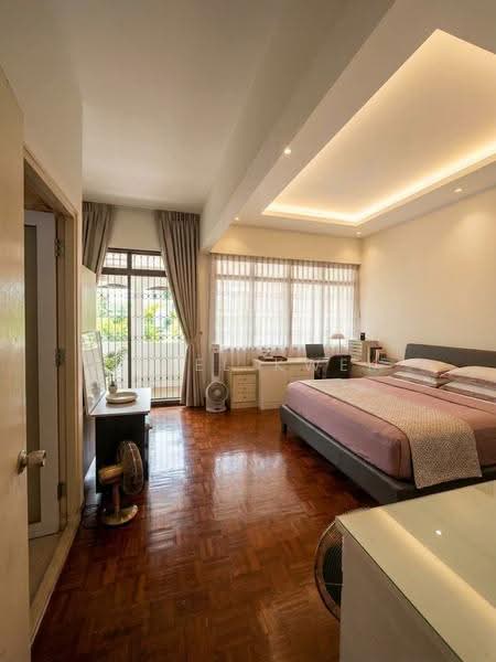 546726, Poh Huat Road, Hougang / Punggol / Sengkang, 4 Bedrooms, 2,500 sqft, Semi-Detached House For Sale, by Hazel Kwek, 500290830 - Bedroom - PropertyGuru.com.sg