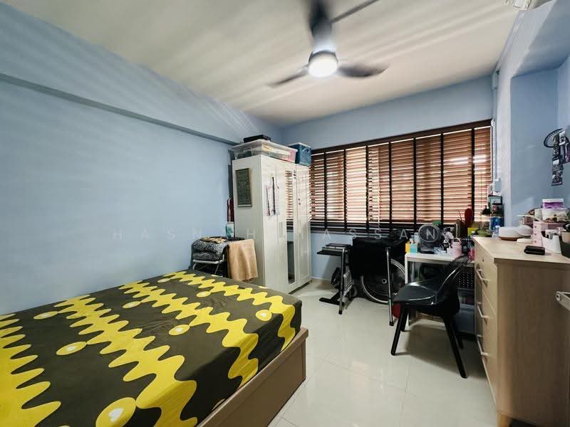 816 Jurong West Street 81, 816 Jurong West Street 81, Boon Lay / Jurong / Tuas, 3 Bedrooms, 1,152 sqft, HDB Flat For Sale, by Hasnah Hassan Goh, 500290831 - Bedroom - PropertyGuru.com.sg
