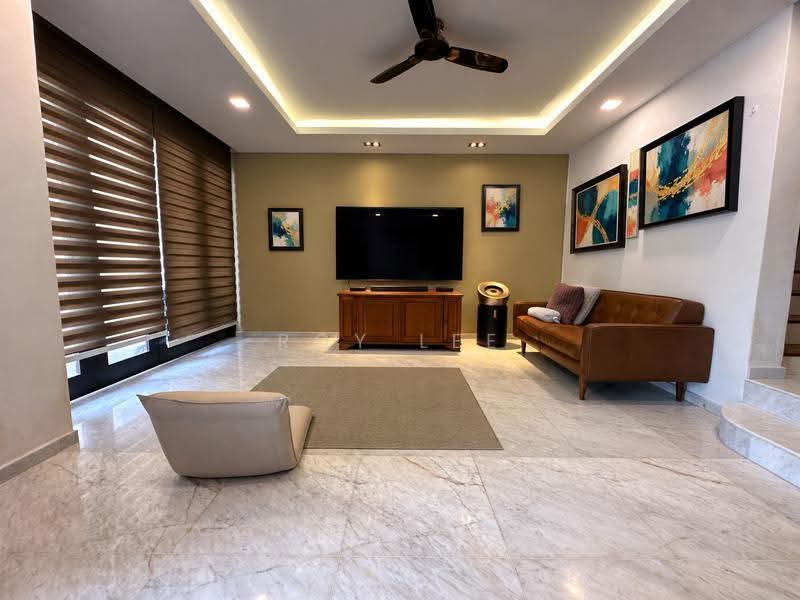 Kovan Freehold Inter Terrace With 5 Ensuite Bedrooms, Florence Road, Simon Road, Phillips Avenue, Rosyth Road, Sandilands Road, Highland Road, Lowland Road, Kovan Road, Poh Huat Road, Charlton Road, Hougang / Punggol / Sengkang, 5 Bedrooms, 2,460 sqft, Terraced House For Sale, by Roy Lee, 500290833 - PropertyGuru.com.sg