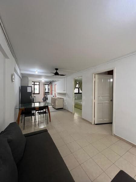 20 Eunos Crescent, 20 Eunos Crescent, Eunos / Geylang / Paya Lebar, 2 Bedrooms, 800 sqft, HDB Flat For Rent, by Monuahara Begum, 500290835 - Living Room - PropertyGuru.com.sg