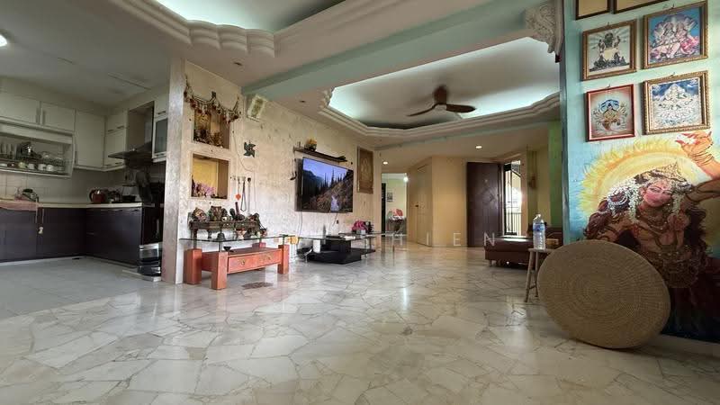 150 Pasir Ris Street 13, 150 Pasir Ris Street 13, Pasir Ris / Tampines, 3 Bedrooms, 1,249 sqft, HDB Flat For Sale, by Gary Shien, 500290836 - Living Room - PropertyGuru.com.sg