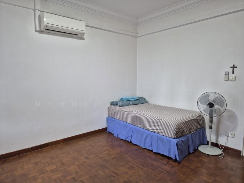 Boon Teck Towers, 41 Boon Teck Road, Balestier / Toa Payoh, Room Rental, 460 sqft, Condominium For Rent, by Monuahara Begum, 500290838 - Bedroom - PropertyGuru.com.sg
