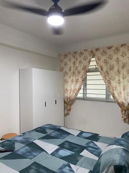 450B Bukit Batok West Avenue 6, 450B Bukit Batok West Avenue 6, Dairy Farm / Bukit Panjang / Choa Chu Kang, 2 Bedrooms, 786 sqft, HDB Flat For Rent, by Agnes Chan, 500290842 - Bedroom - PropertyGuru.com.sg
