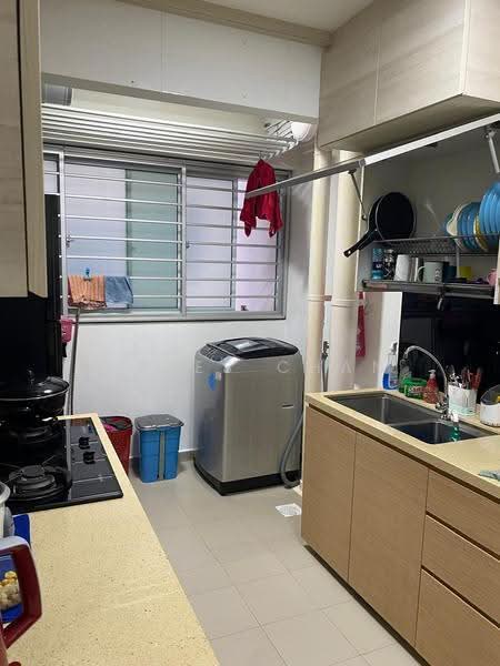 450B Bukit Batok West Avenue 6, 450B Bukit Batok West Avenue 6, Dairy Farm / Bukit Panjang / Choa Chu Kang, 2 Bedrooms, 786 sqft, HDB Flat For Rent, by Agnes Chan, 500290842 - Kitchen - PropertyGuru.com.sg
