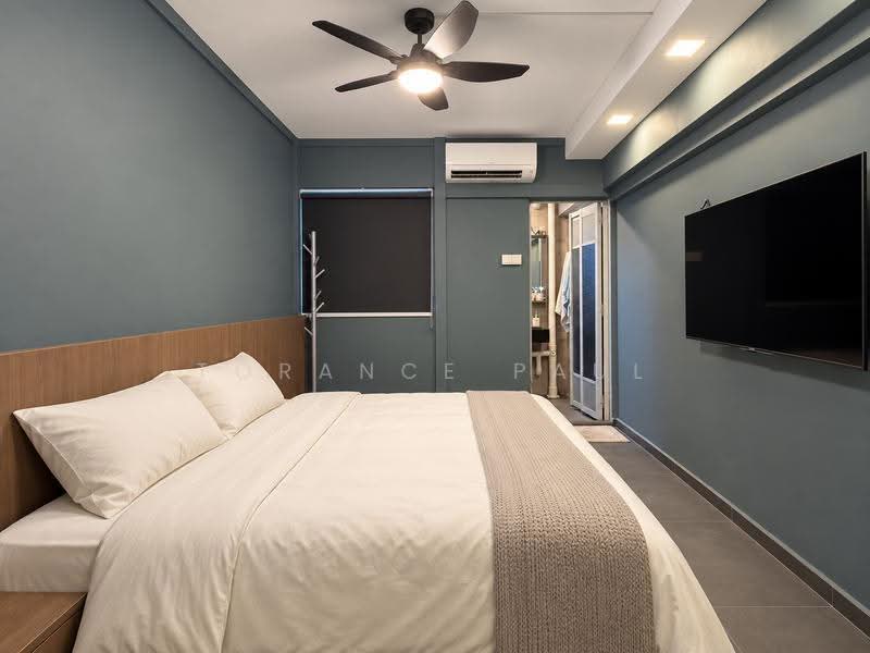 704 Bedok Reservoir Road, 704 Bedok Reservoir Road, Bedok / Upper East Coast, 2 Bedrooms, 732 sqft, HDB Flat For Sale, by Torance Paul, 500290849 - Master Bedroom - PropertyGuru.com.sg