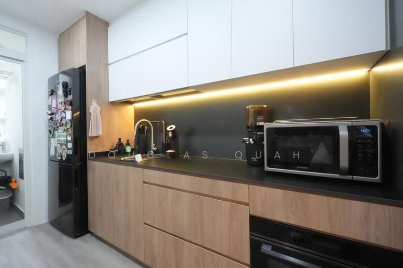 The Canopy, 85 Yishun Avenue 11, Sembawang / Yishun, 3 Bedrooms, 1,023 sqft, Condominium For Sale, by Douglas Quah, 500290854 - Kitchen - PropertyGuru.com.sg