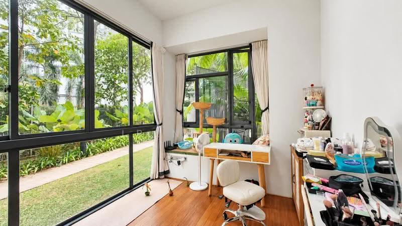 Holland Residences, 5 Taman Warna, Tanglin / Holland / Bukit Timah, 2 Bedrooms, 958 sqft, Condominium For Sale, by Irene Tan, 500290857 - Study - PropertyGuru.com.sg