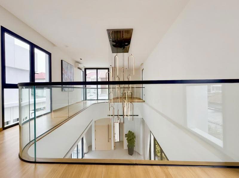 Freehold Bungalow Siglap, Pool and Lift, East Coast / Marine Parade, 5 Bedrooms, 4,343 sqft, Bungalow House For Sale, by Chloe Lim, 500290861 - Interior - PropertyGuru.com.sg