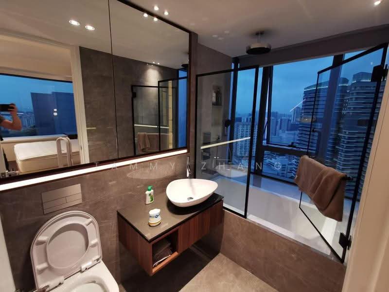 Concourse Skyline, 300 Beach Road, Beach Road / Bugis / Rochor, 2 Bedrooms, 1,141 sqft, Condominium For Sale, by Tammy Zhang, 500290871 - PropertyGuru.com.sg