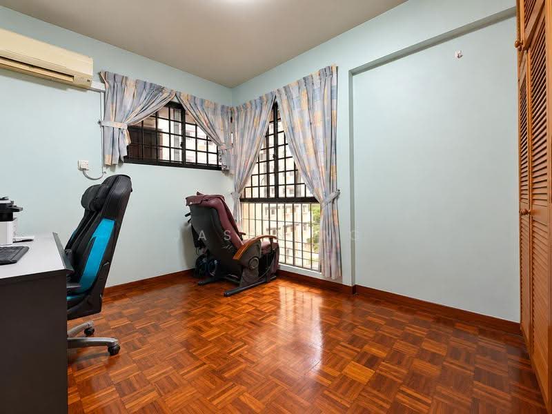 Bullion Park, 168 Lentor Loop, Mandai / Upper Thomson, 3 Bedrooms, 1,259 sqft, Condominium For Sale, by Jason Ng, 500290874 - Study - PropertyGuru.com.sg