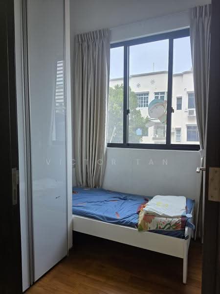Garden Park Residences, 25 Lorong M Telok Kurau, East Coast / Marine Parade, 2 Bedrooms, 614 sqft, Apartment For Sale, by Victor Tan, 500290875 - Bedroom - PropertyGuru.com.sg