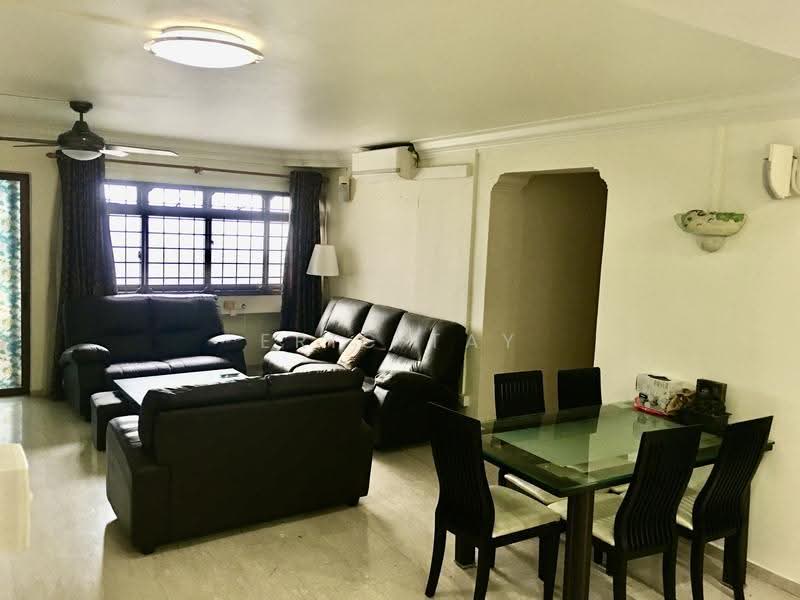278 Toh Guan Road, 278 Toh Guan Road, Boon Lay / Jurong / Tuas, 3 Bedrooms, 1,292 sqft, HDB Flat For Sale, by Eric Tay, 500290881 - Living Room - PropertyGuru.com.sg