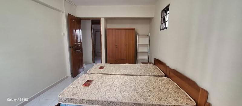 229 Serangoon Avenue 4, 229 Serangoon Avenue 4, Hougang / Punggol / Sengkang, Room Rental, 150 sqft, HDB Flat For Rent, by Amy Tan, 500290888 - Bedroom - PropertyGuru.com.sg