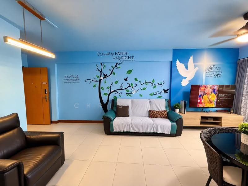315C Yishun Greenwalk, 315C Yishun Avenue 9, Sembawang / Yishun, 3 Bedrooms, 990 sqft, HDB Flat For Sale, by Chris Tan, 500290904 - Living Room - PropertyGuru.com.sg