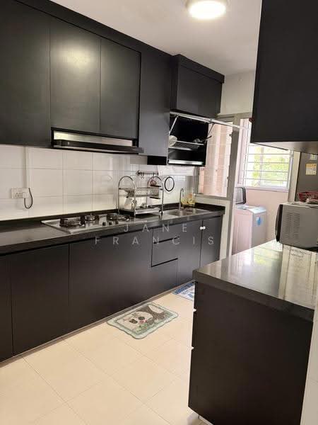 178A Rivervale Crescent, 178A Rivervale Crescent, Hougang / Punggol / Sengkang, 3 Bedrooms, 1,001 sqft, HDB Flat For Rent, by Jane Francis, 500290905 - Kitchen - PropertyGuru.com.sg