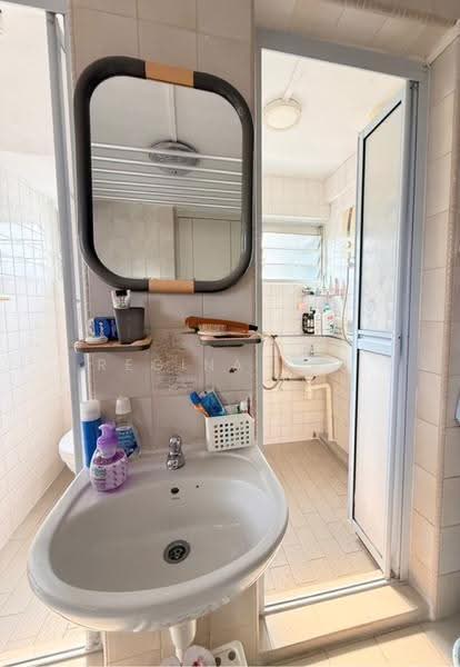 2 Lorong 7 Toa Payoh, 2 2, Balestier / Toa Payoh, 1 Bedroom, 120 sqft, HDB Flat For Rent, by Regina Yap, 500290912 - PropertyGuru.com.sg