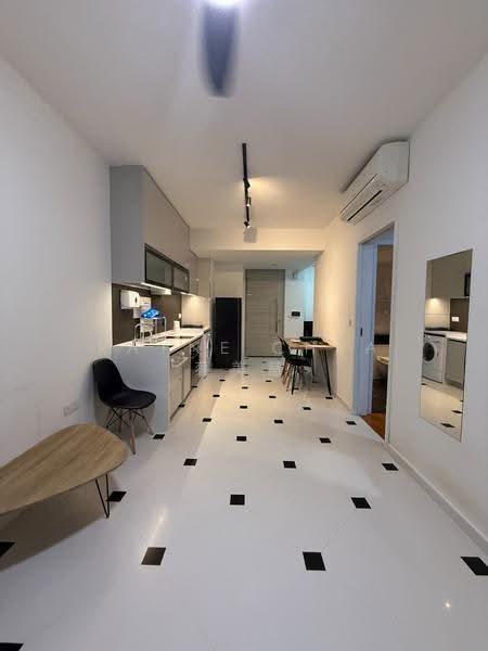 Sophia Hills, 17 Mount Sophia, Orchard / River Valley, 2 Bedrooms, 570 sqft, Condominium For Sale, by Rayne Chua 蔡美慧, 500290916 - Kitchen - PropertyGuru.com.sg