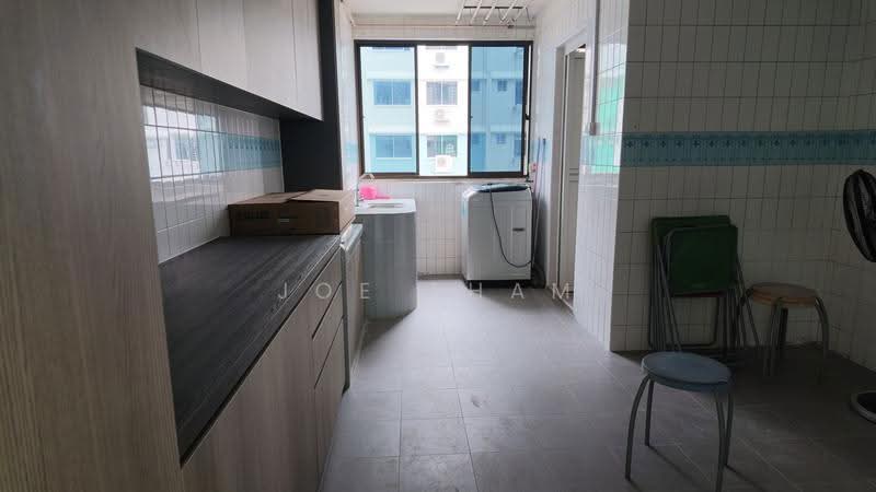 826 Jurong West Street 81, 826 Jurong West Street 81, Boon Lay / Jurong / Tuas, 3 Bedrooms, 1,302 sqft, HDB Flat For Rent, by Joe Tham, 500290923 - Kitchen - PropertyGuru.com.sg