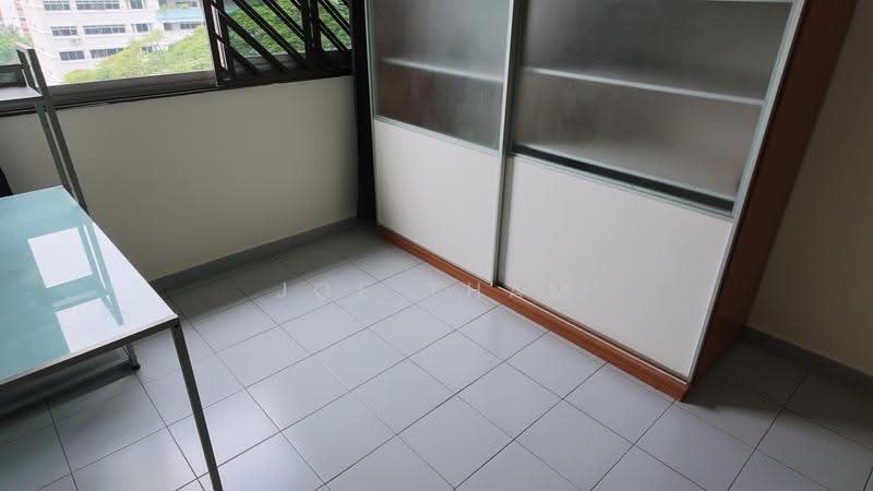826 Jurong West Street 81, 826 Jurong West Street 81, Boon Lay / Jurong / Tuas, 3 Bedrooms, 1,302 sqft, HDB Flat For Rent, by Joe Tham, 500290923 - Balcony - PropertyGuru.com.sg