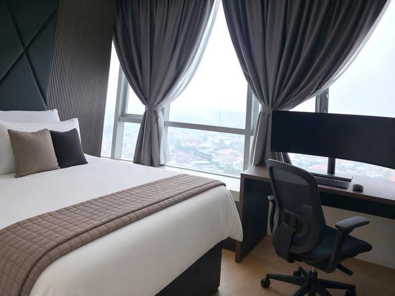 One Amber, 3 Amber Gardens, East Coast / Marine Parade, 3 Bedrooms, 1,227 sqft, Condominium For Sale, by Abel Low, 500290932 - Master Bedroom - PropertyGuru.com.sg