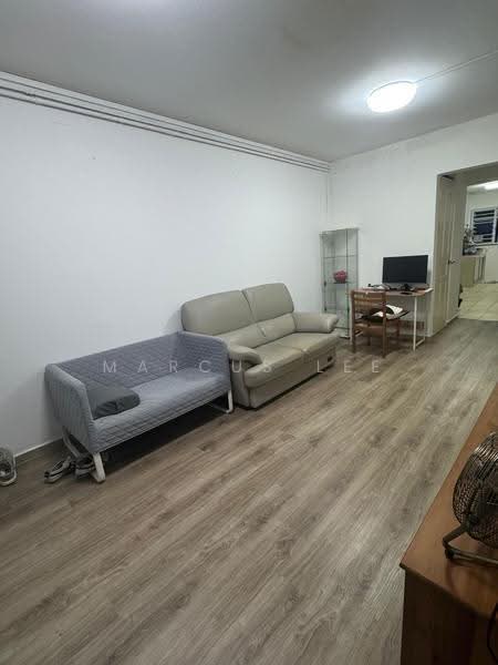 230 Pending Road, 230 Pending Road, Dairy Farm / Bukit Panjang / Choa Chu Kang, 2 Bedrooms, 785 sqft, HDB Flat For Sale, by Marcus Lee, 500290939 - Living Room - PropertyGuru.com.sg