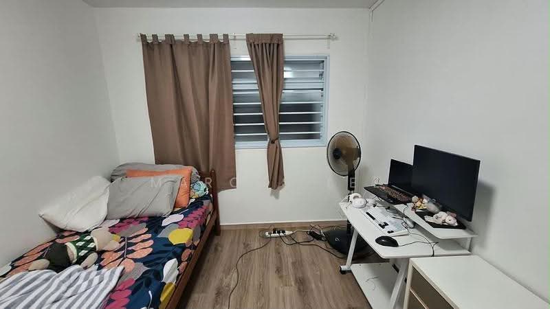 230 Pending Road, 230 Pending Road, Dairy Farm / Bukit Panjang / Choa Chu Kang, 2 Bedrooms, 785 sqft, HDB Flat For Sale, by Marcus Lee, 500290939 - Bedroom - PropertyGuru.com.sg