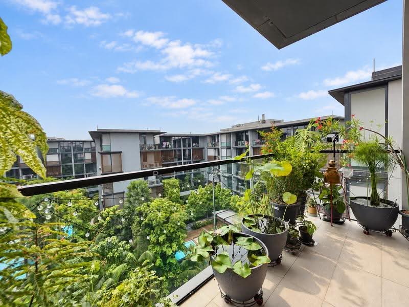 Parc Komo, 959 Upper Changi Road North, Changi Airport / Changi Village, 5 Bedrooms, 1,808 sqft, Condominium For Sale, by PJ Lee, 500290940 - Balcony - PropertyGuru.com.sg