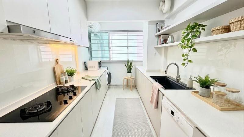 415B Fernvale Link, 415B Fernvale Link, Seletar / Yio Chu Kang, 3 Bedrooms, 1,216 sqft, HDB Flat For Sale, by Ryan Yeo, 500290948 - Kitchen - PropertyGuru.com.sg