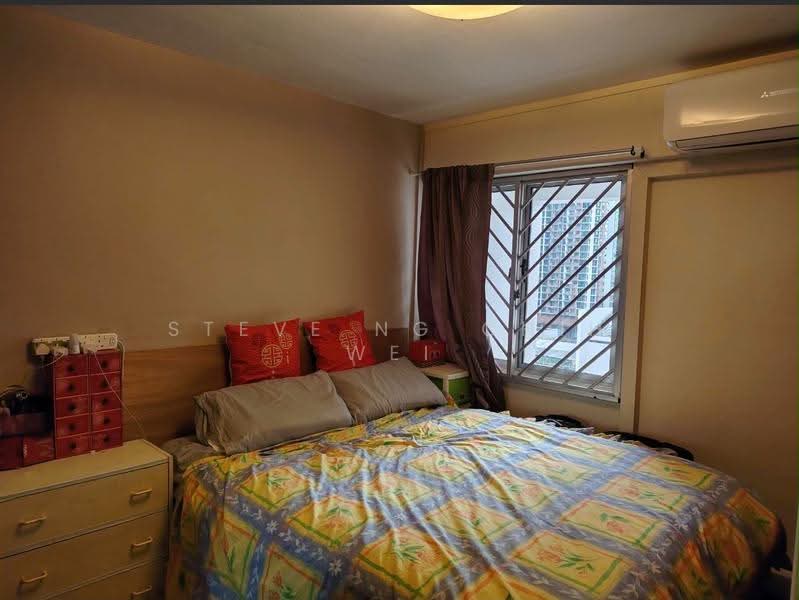 150 Silat Avenue, 150 Silat Avenue, Alexandra / Commonwealth, 2 Bedrooms, 700 sqft, HDB Flat For Rent, by Steve Ng Chih Wei, 500290953 - Bedroom - PropertyGuru.com.sg