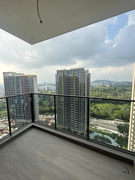 Pinetree Hill, 30 Pine Grove, Clementi Park / Upper Bukit Timah, 2 Bedrooms, 700 sqft, Condominium For Rent, by Brian Ying, 500290957 - Balcony - PropertyGuru.com.sg